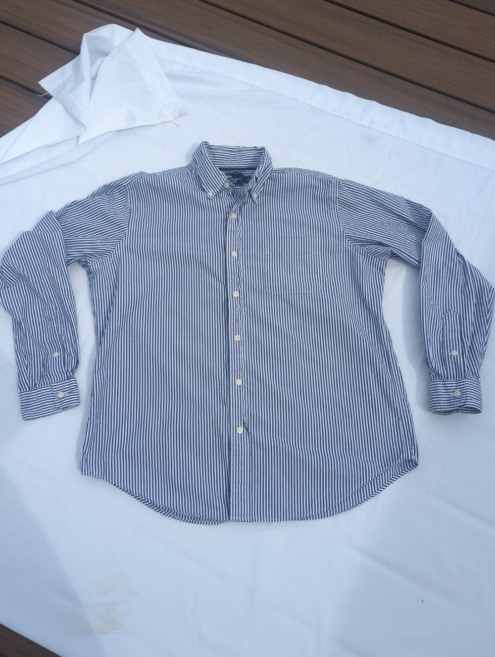 American Living │Mens │Size L │Blue & White Stripe Button Down Shirt Long Sleeve